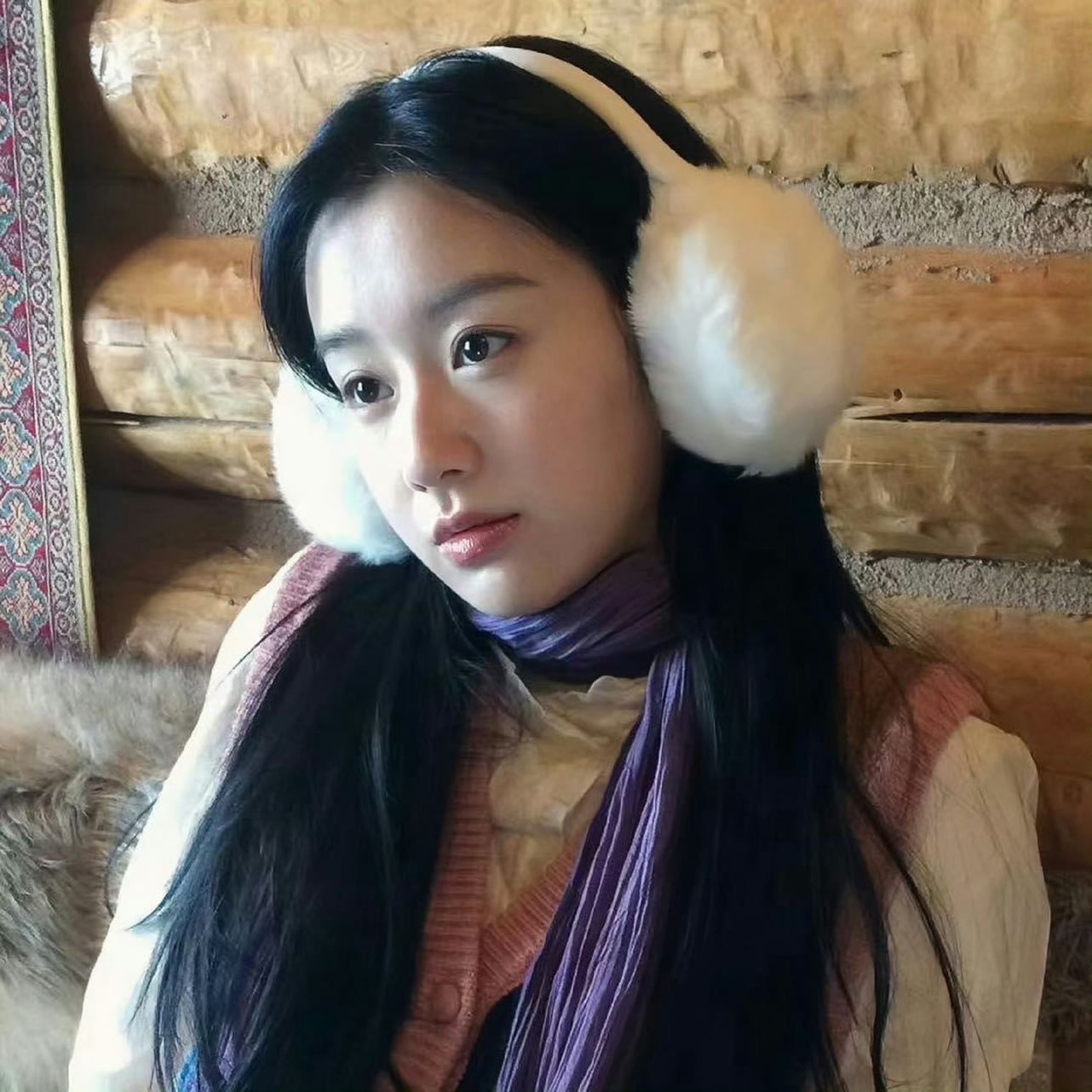 郑女士头像